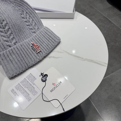 Classic Ribbed Beanie Hat